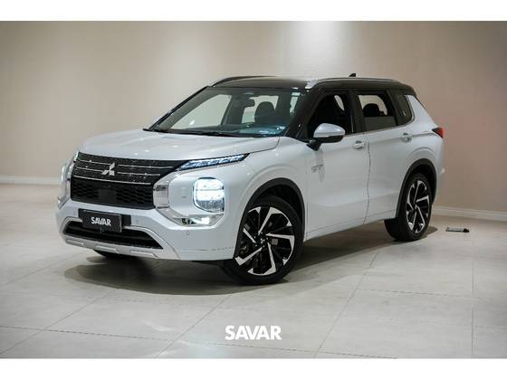 MITSUBISHI OUTLANDER 2.4 PHEV SIGNATURE S-AWC DHT